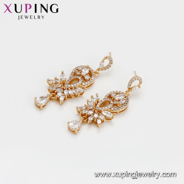 94698 Xuping venta caliente de lujo accesorios de las mujeres pavimenta los pendientes de gota de oro simples de cristal